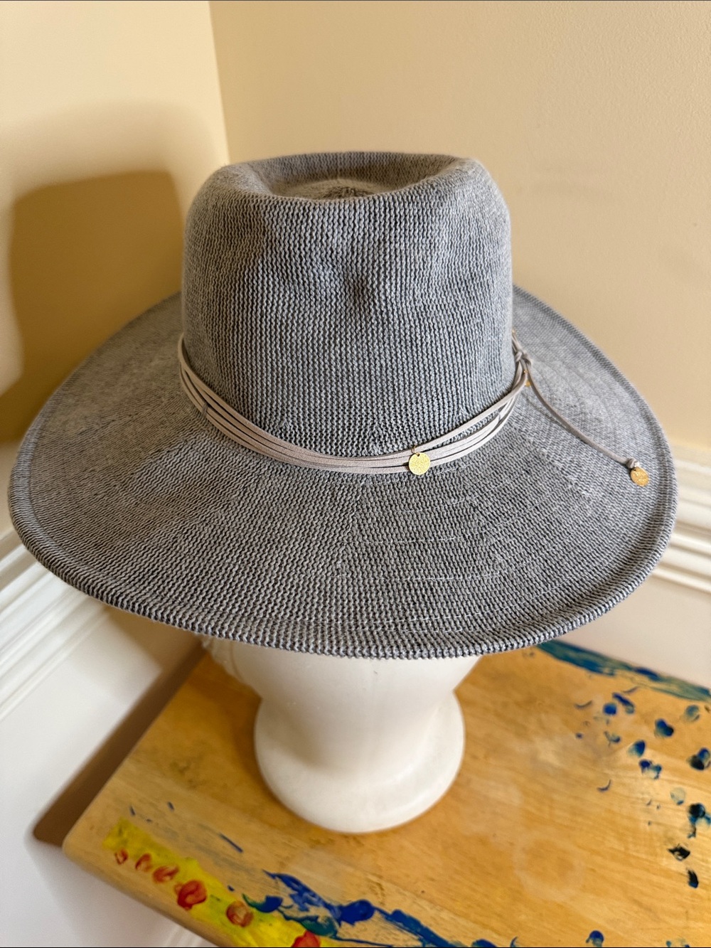 Stylish Gray Wide-Brim Womens Hat‎ with Gold Accent Band